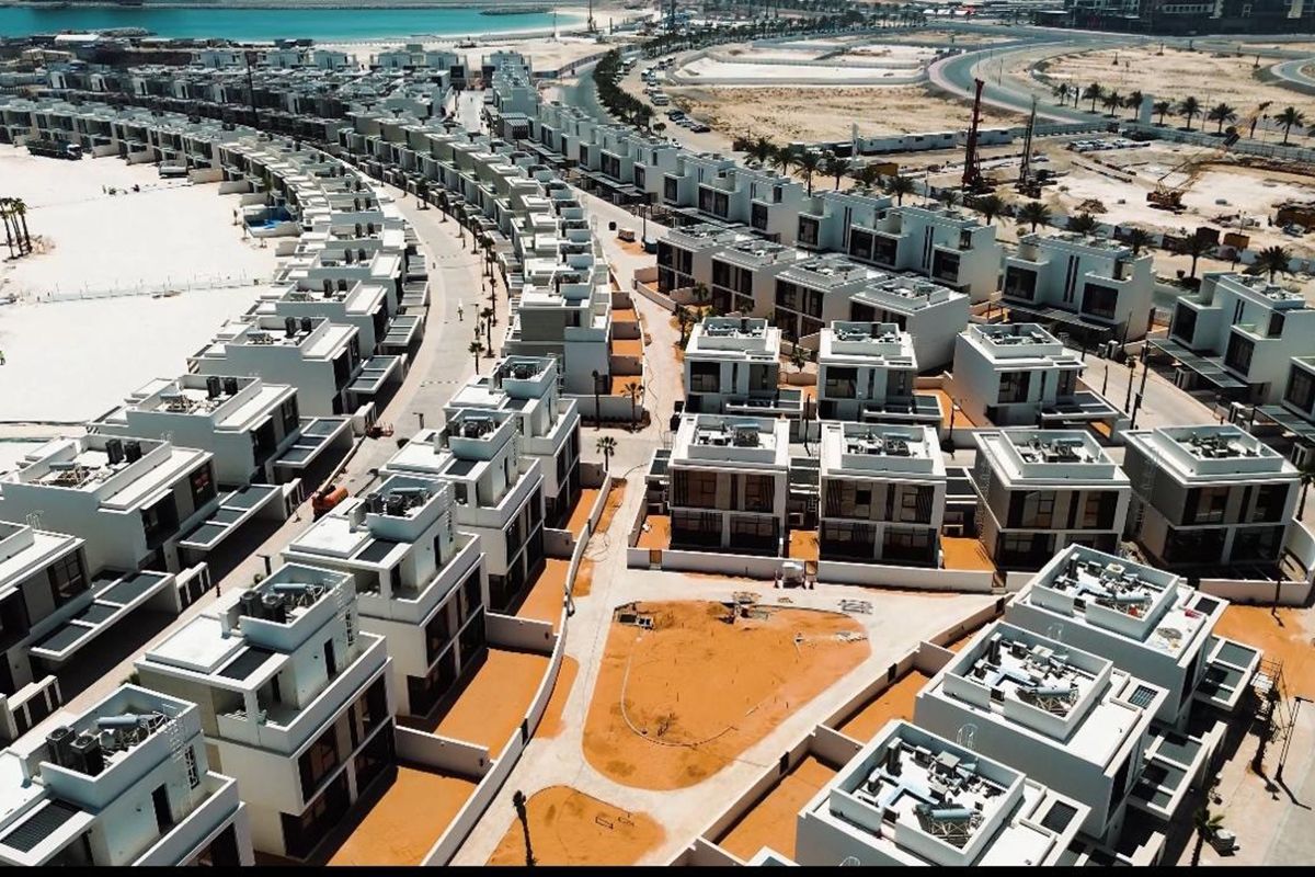 Cover Danah Bay Phase 1 Delivery Begins on Al Marjan Island: 171 Villas Ready for Handover